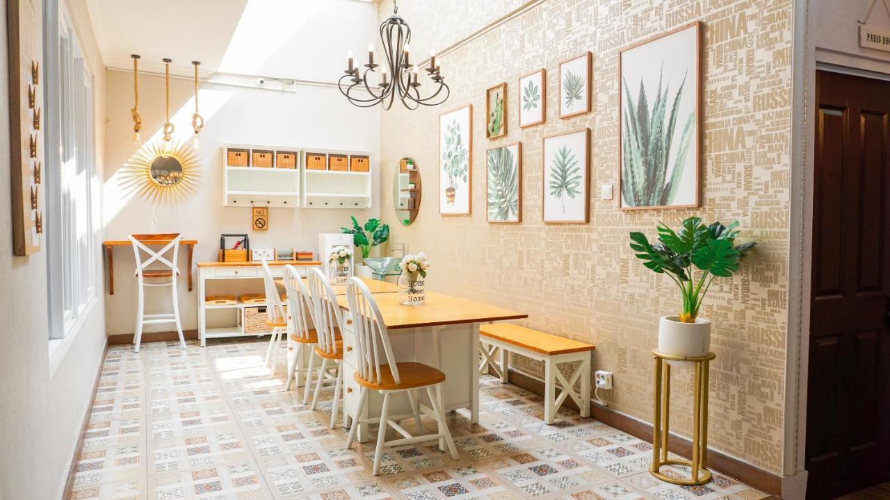 Vaccinated Staff - Spot On 2053 Granada Syariah Home Stay Bandung Exterior photo